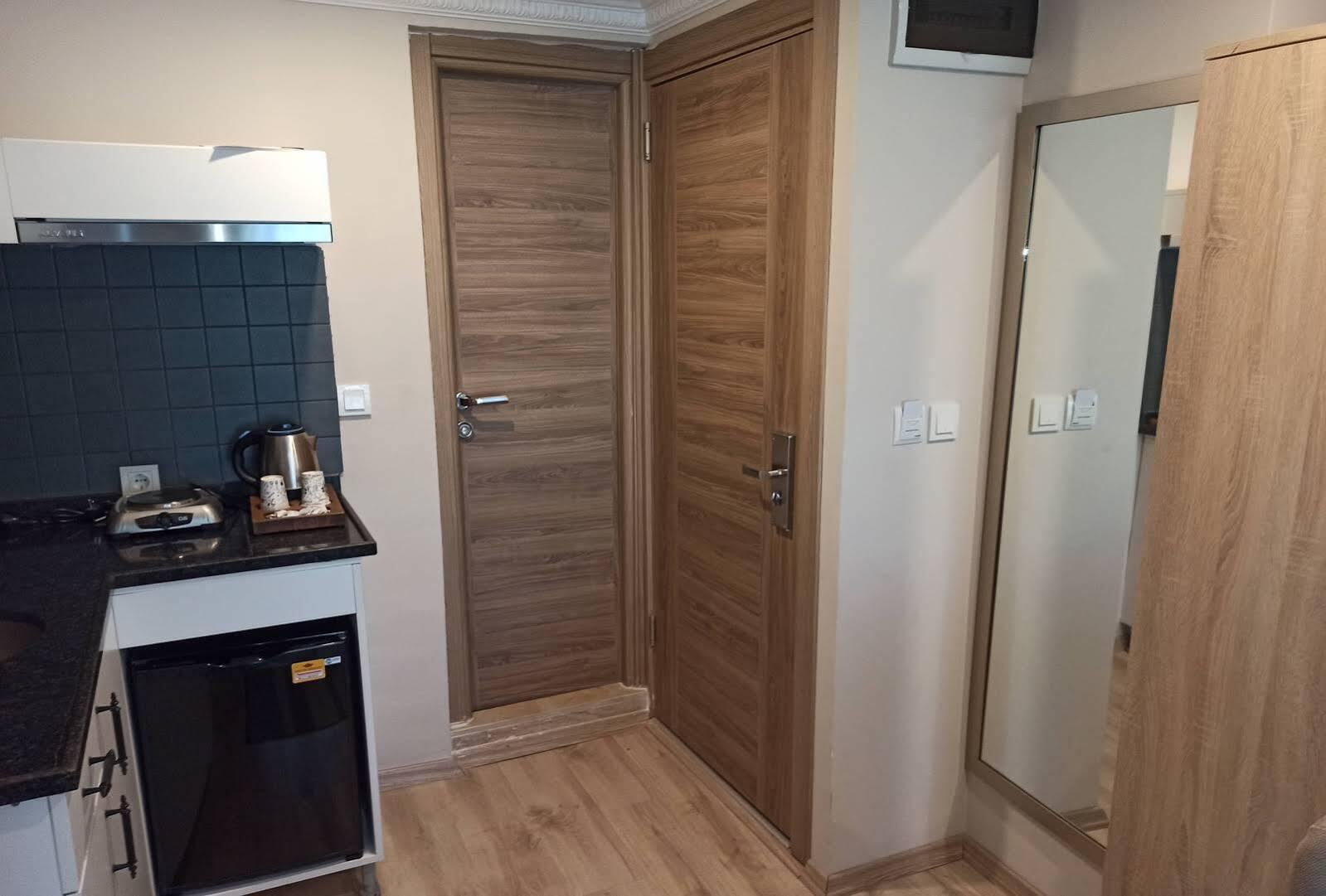 Cadde Suite Bakirkoey Истанбул Екстериор снимка